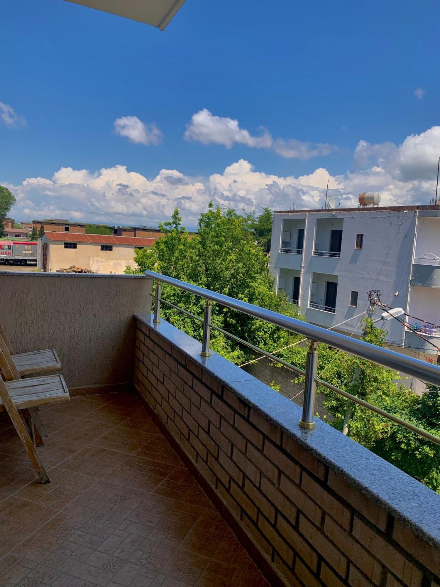 Serenade Beach Durrës Extérieur photo