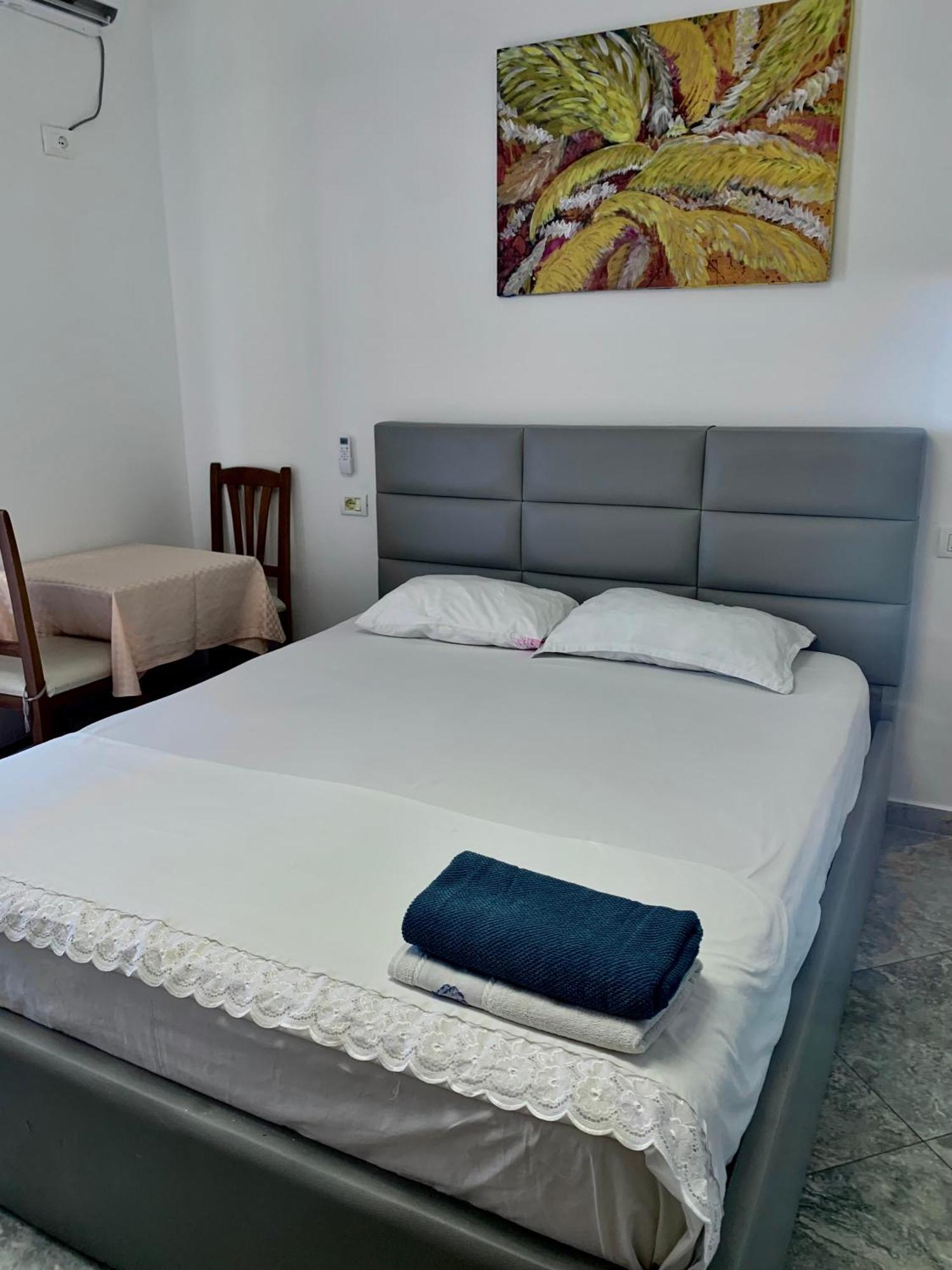 Serenade Beach Durrës Extérieur photo