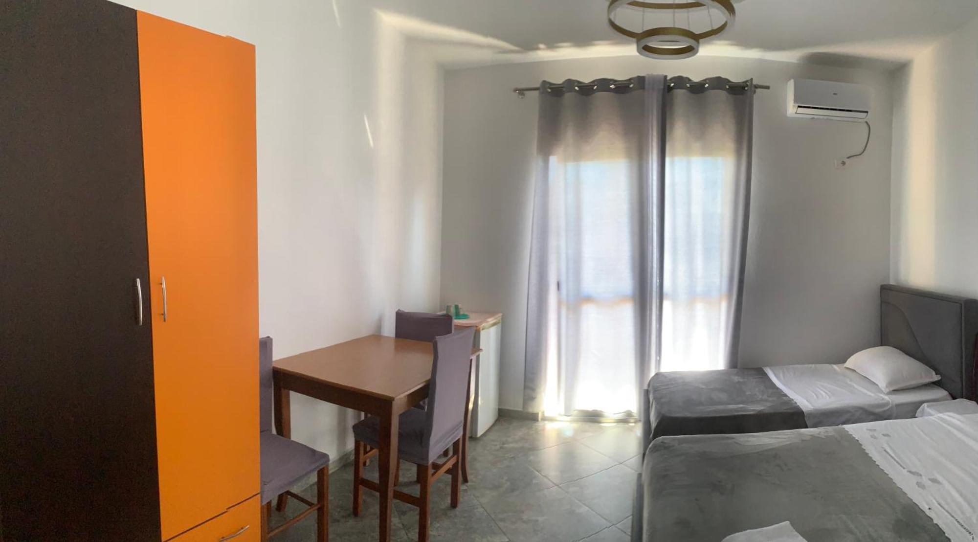 Serenade Beach Durrës Extérieur photo